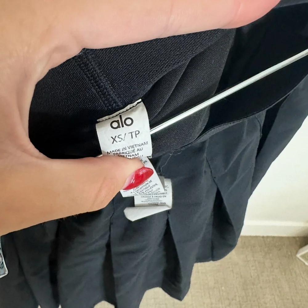 ALO Yoga Black Skirt